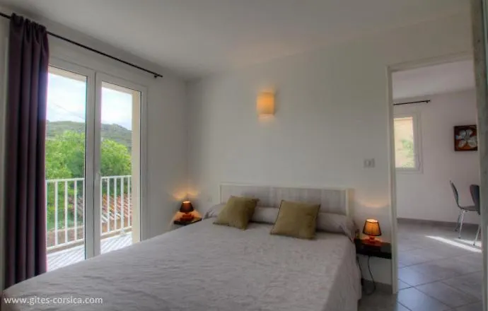 Village 1 Apartamento